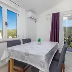 Apartmán Belakusic 2 Grebaštica