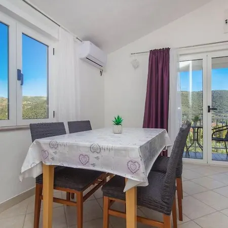 Belakusic 2 * Grebaštica