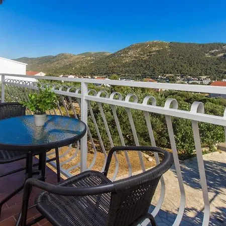 Belakusic 2 Apartment Grebaštica